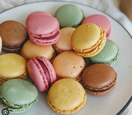 MACARONS - 12 COUNT